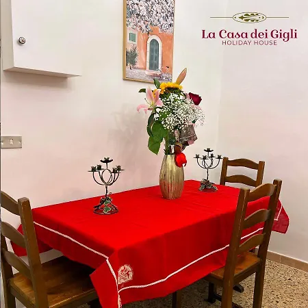 La Casa Dei Gigli Casa de Férias